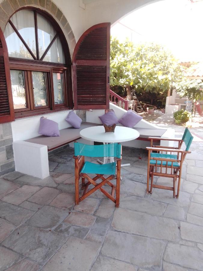 Villa Iris Nea Vrasna Bagian luar foto